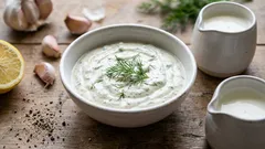 Manca un po' di sapore? Queste 3 semplici salse daranno una marcia in più ai tuoi piatti di tutti i giorni